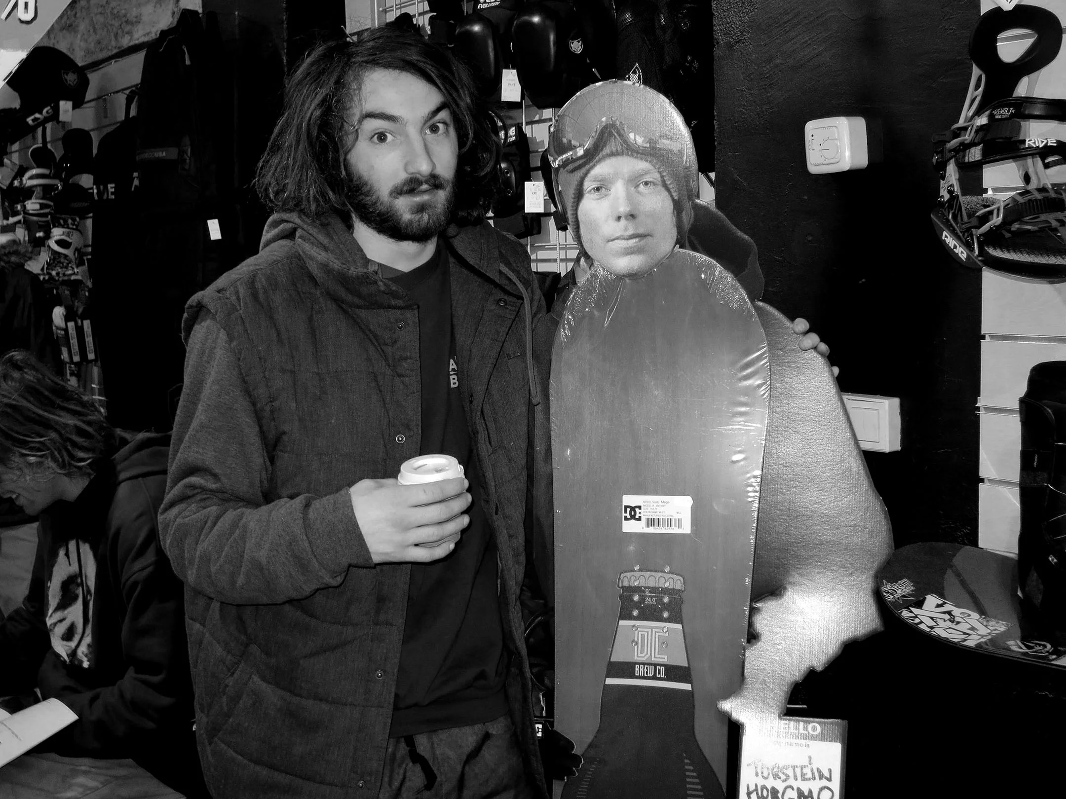 YoungDigi0123.jpg
