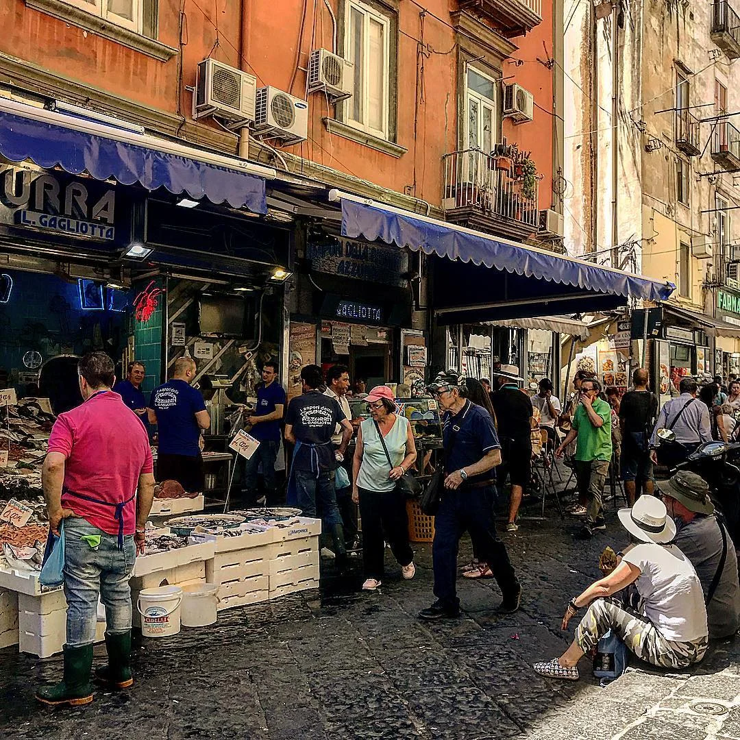 The ever busy Pescheria Azzurra | Photo Credit: Kristin Melia