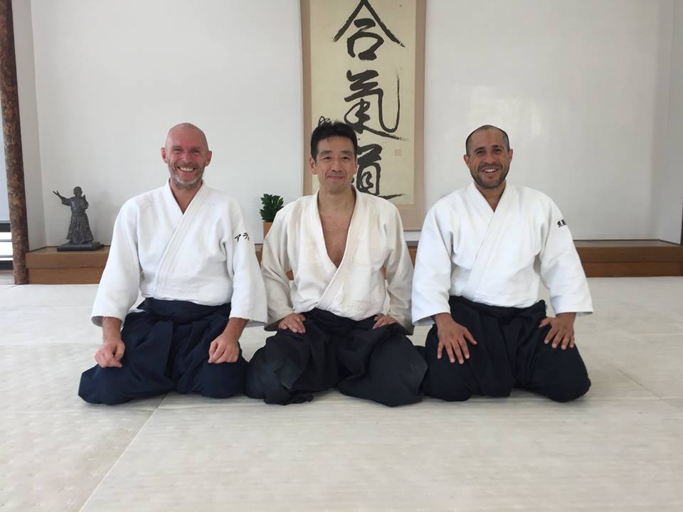 Sensei Merea sammen med Alain Dujardin og Jihwang Yoon i Hombu Dojo