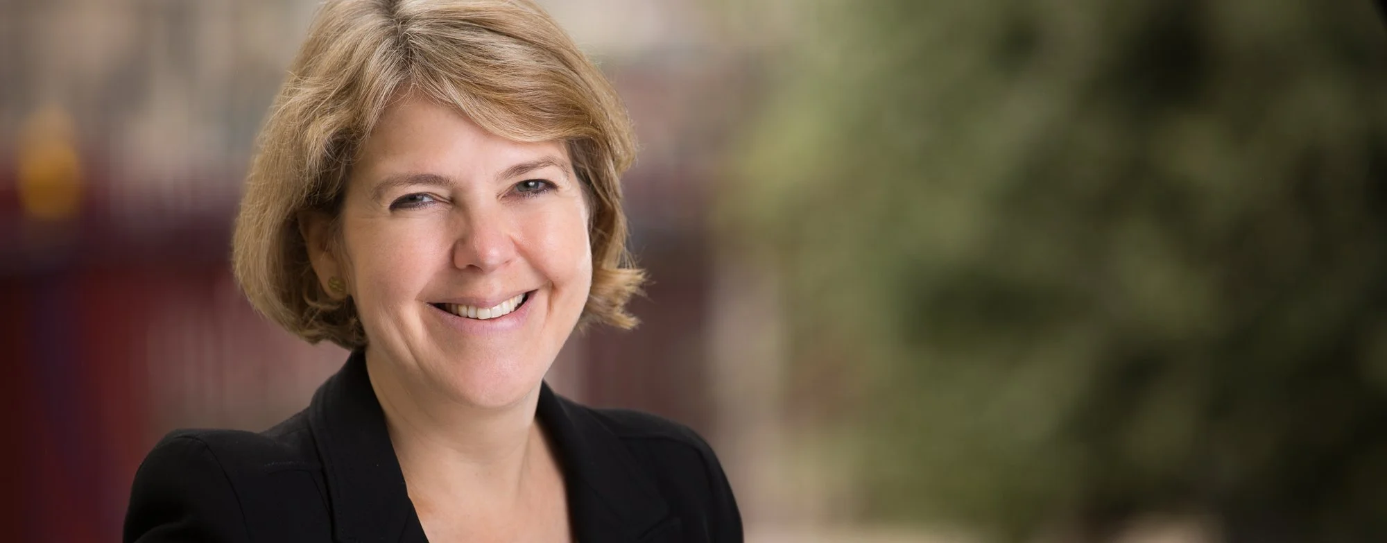 Episode #377: Interview with Meriel Schindler - The Lost Café Schindler