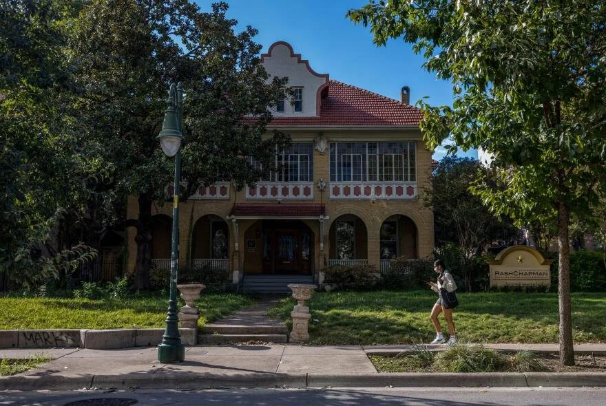 Episode #405: Interview with Pano Kanelos - Founding Trustee UATX