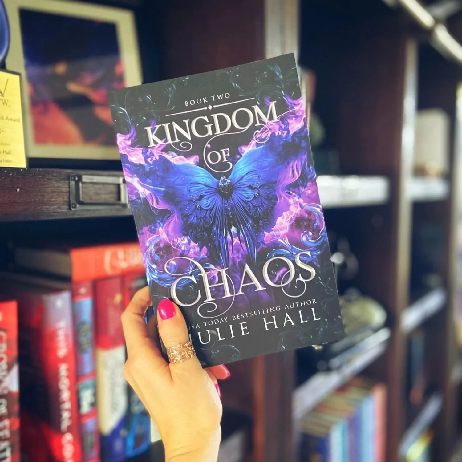 Paperback+in+hand.jpg (Copy)