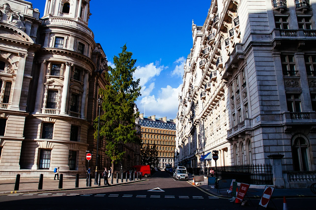 092914_LondonStreetview.jpg