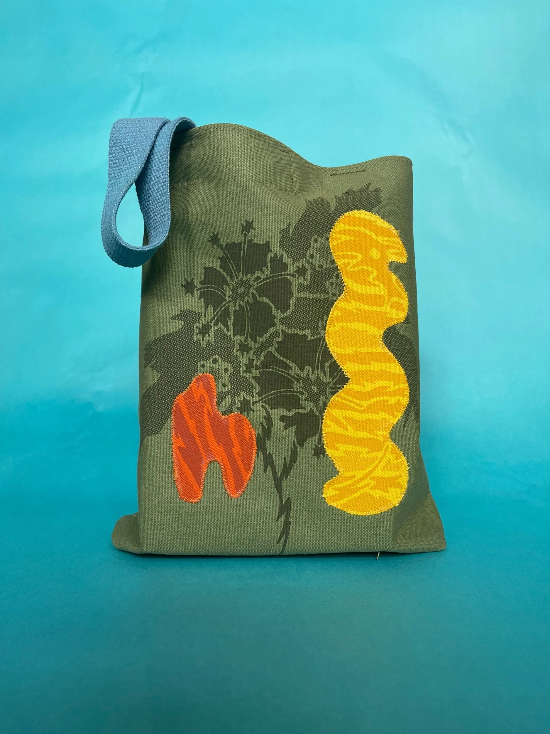 03C81892-DD63-4FEF-A4A5-7B9000D22574