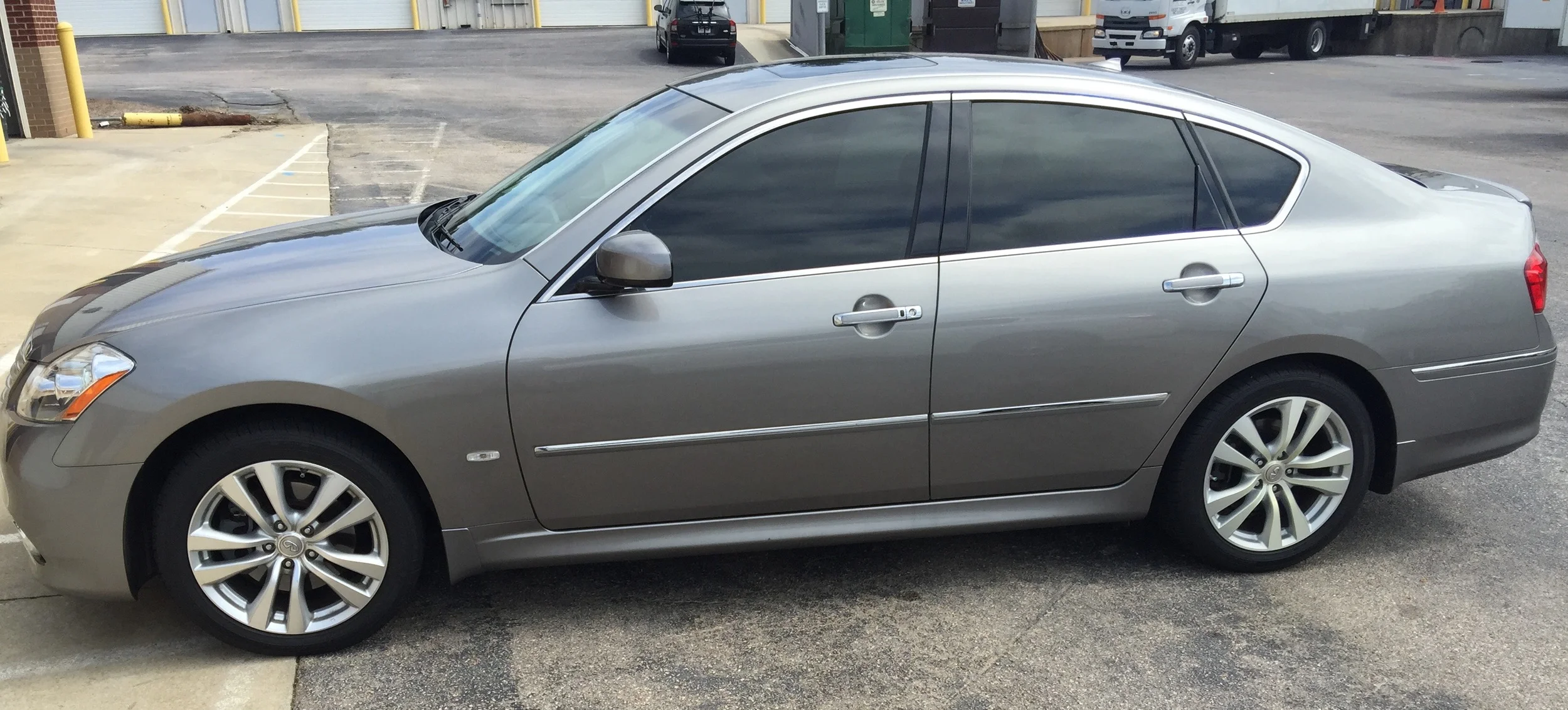 Infiniti M35