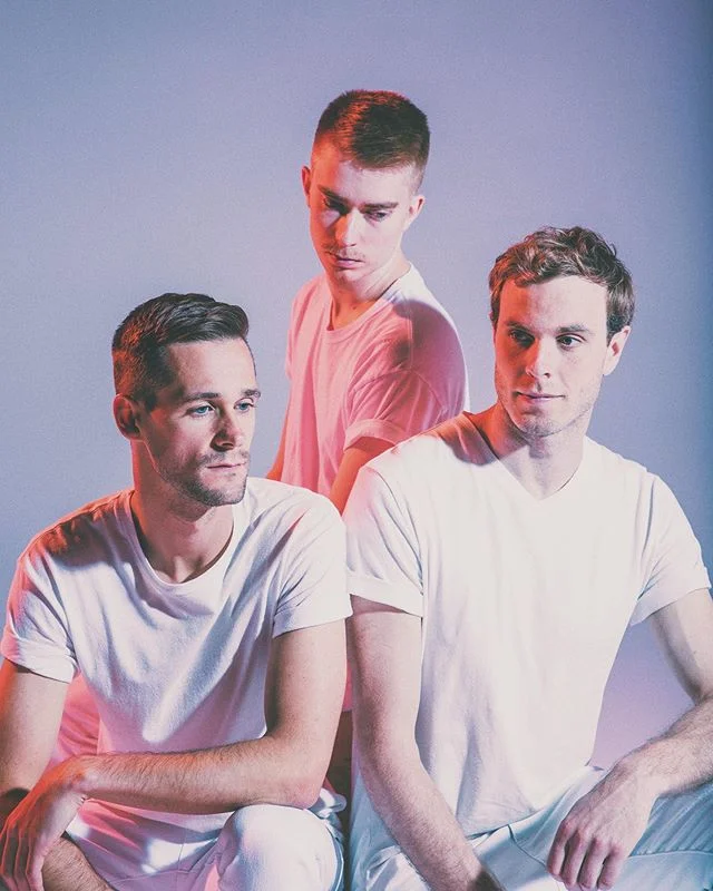Cue @wearephoenix &ldquo;Trying To Be Cool&rdquo; 💅
.
.
.
All these promos by the incomparable @leewatkins ⚡️📷⚡️
.
.
.
#newmusic #synthesizers #synthpop #indiepop