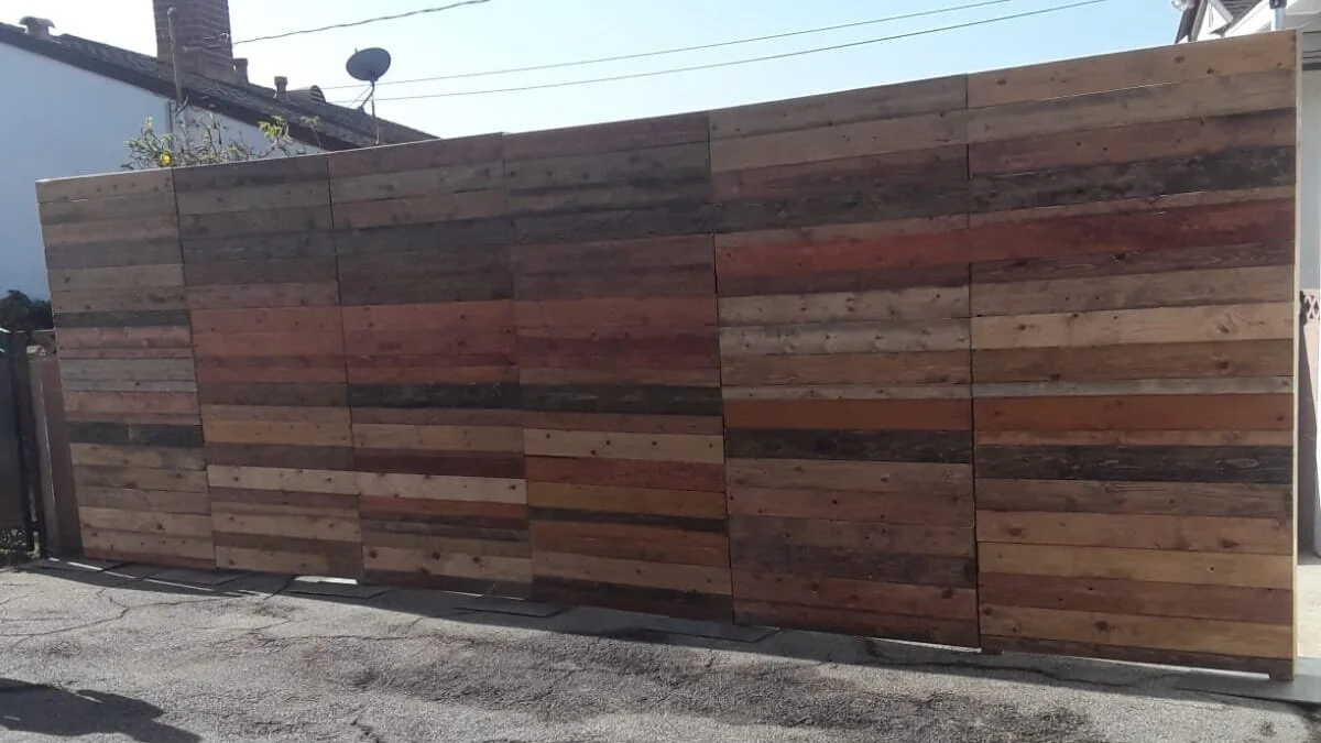 pallet wall
