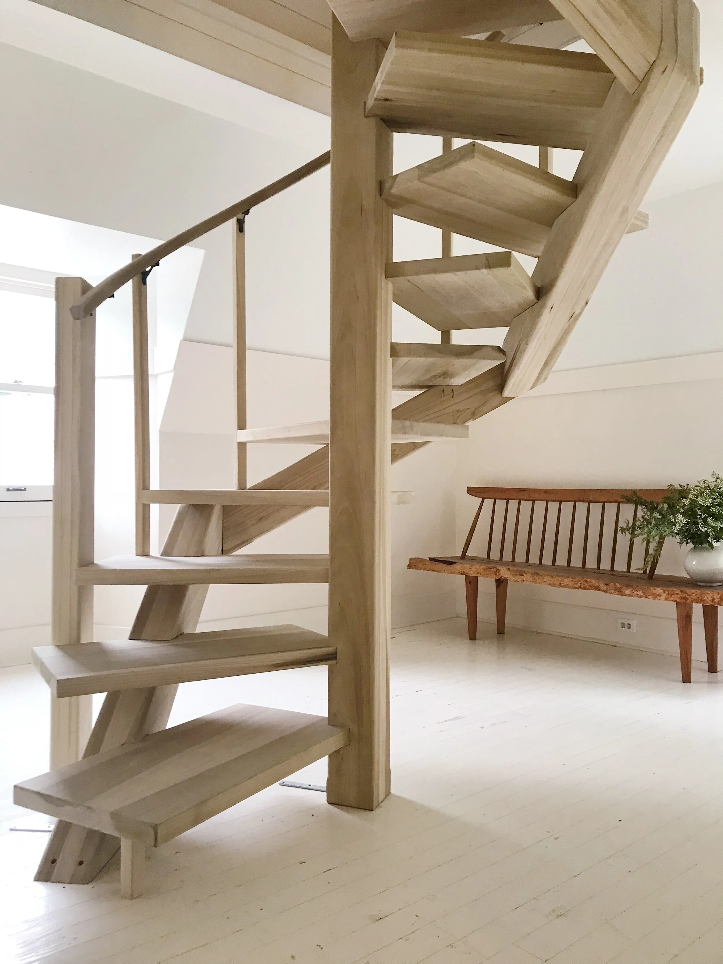  Double stringer spiral stairs   