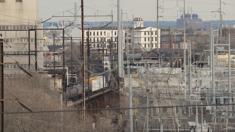 Oil train snaking along the Schuylkill