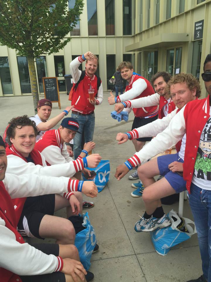 #20. TIAS MBA team at MBAT. Where can we buy one of these awesome jackets? (via MBA Only )