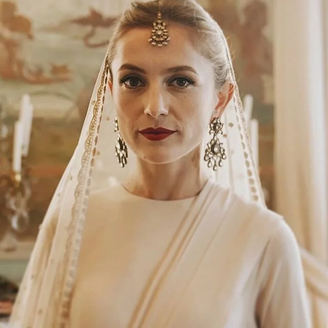 Hi, this is Brygida!

Venue @tivoli_palaciodeseteais
Planning and Styling @comobrancoweddings
Photography @fotografamos
Sound and light @your_jukebox
Hair @goodhairdaybyliliacosta

#sintrawedding #fullcut #indianwedding
#destinationwedding #brideinspiration