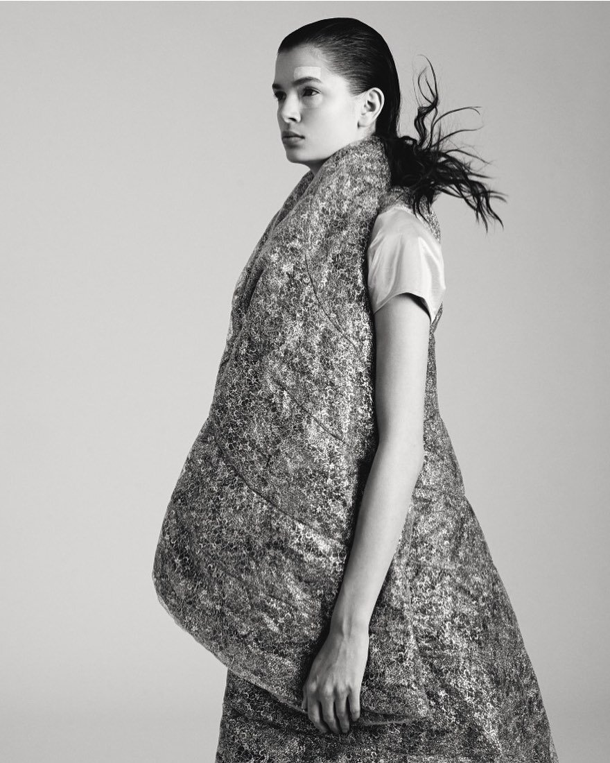 New work!

Photo @raynefitton 
Hair @taniabecker using @oribe 
MUA @nadineortega_ 
CD @donaldlawrence8 
Model Olivia @margauxtheagency 

@junyawatanabe 
@unitednude 
@nobasura_clubhouse