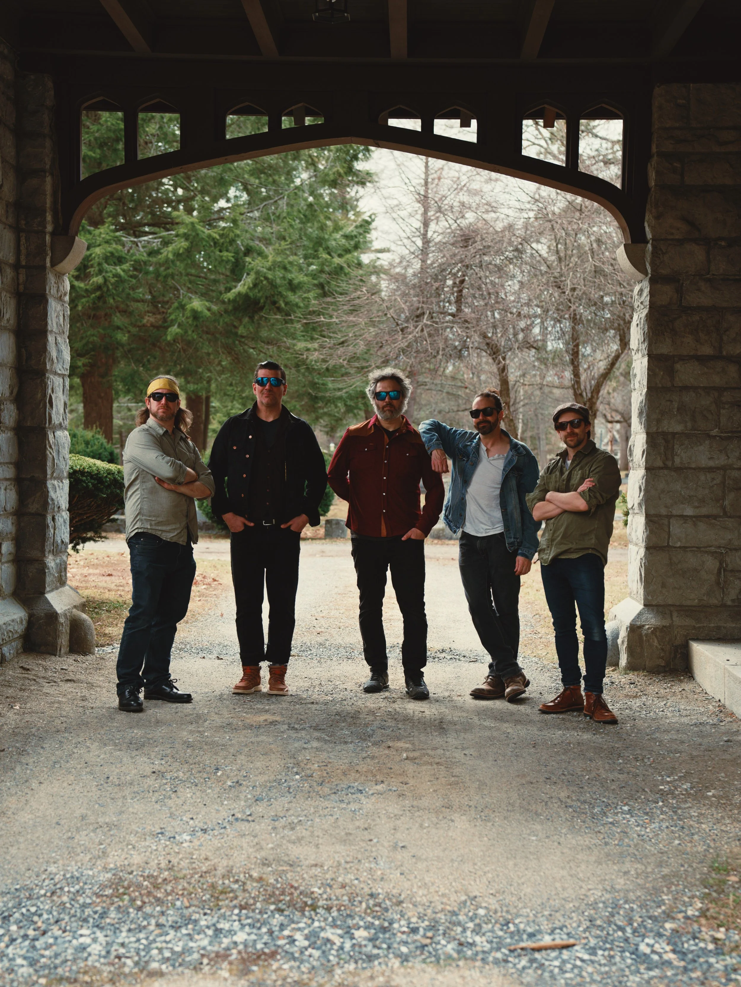 Full Band Archway.jpg