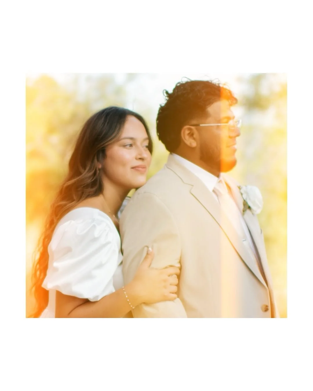 I photograph the happiest couples. An inner glow that shapes the atmosphere of the day 🤍 despite all the darkness in life, people are still getting married, still celebrating their love, still choosing the Light. I hope it never ends!