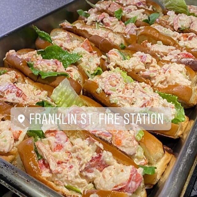 Nothing to see here...just a boatload of Lobster Rolls from @b_money508 (see what I did there)

Which camp are you in? Maine style (Mayonnaise)? Or Connecticut (Butter)? 🚒🔥🦞🚒🔥🦞🚒🔥🦞🚒🔥🦞🚒 Dont forget to tag us @forkandhoseco #forkandhoseco #