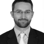 DR. NOAH RAFORD CO-FOUNDER Noah is an MIT PhD strategist and public policy adviser with experience in corporate, government and non-profit strategy, whose passion to help organizations think about the future and understand the present led to developing Futurescaper. Noah leads Futurescaper's thinking and product vision.