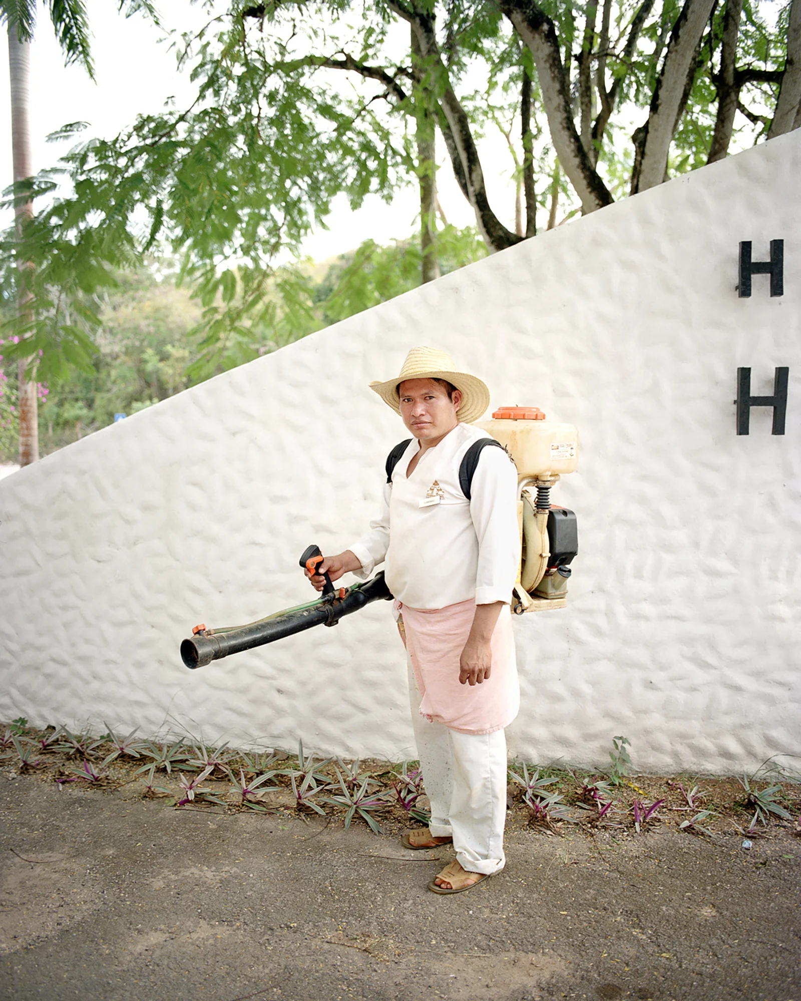 6_SQUIBB_GROUNDSKEEPER_RG_009.jpg