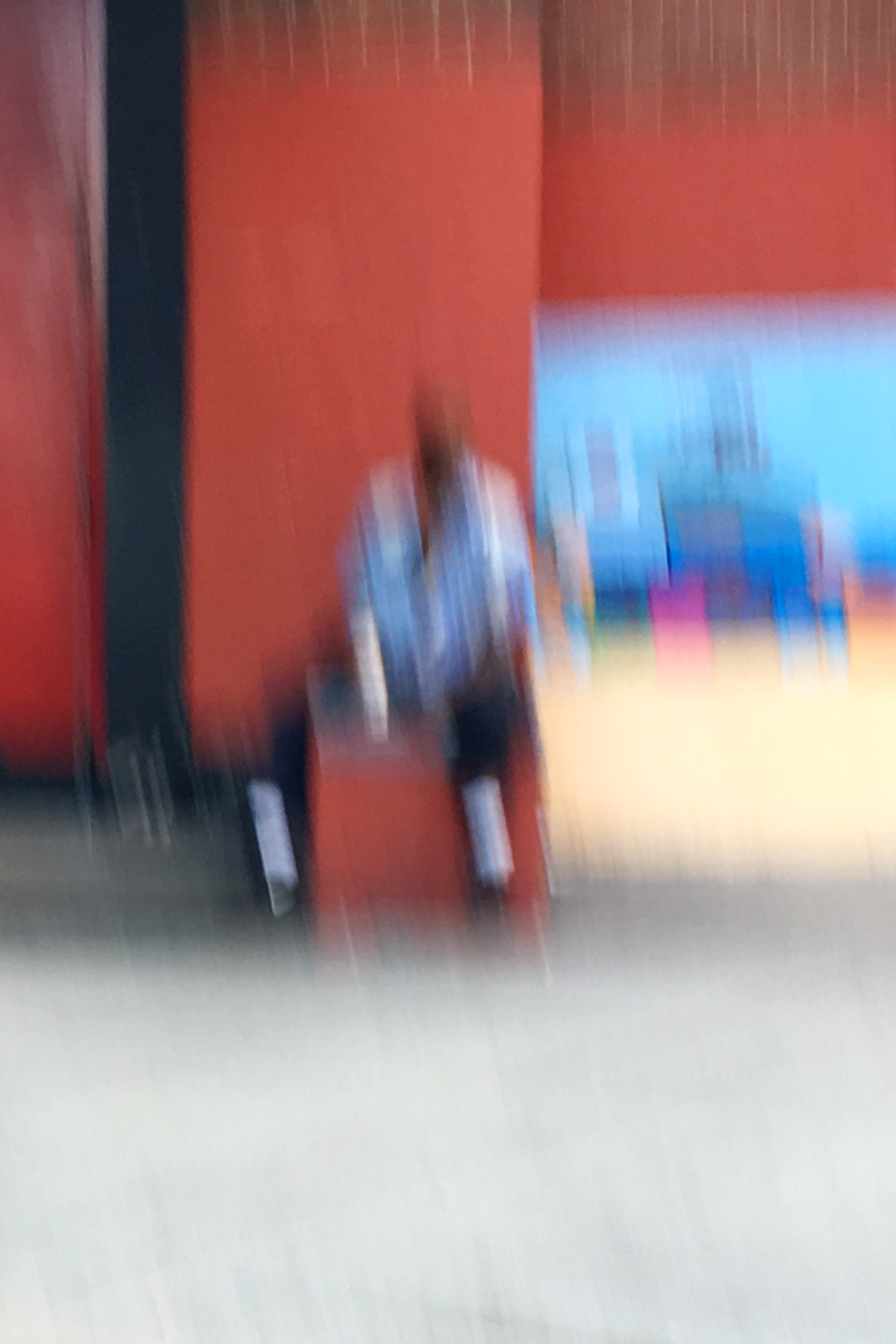 BN_BLURSITTER_02.jpg