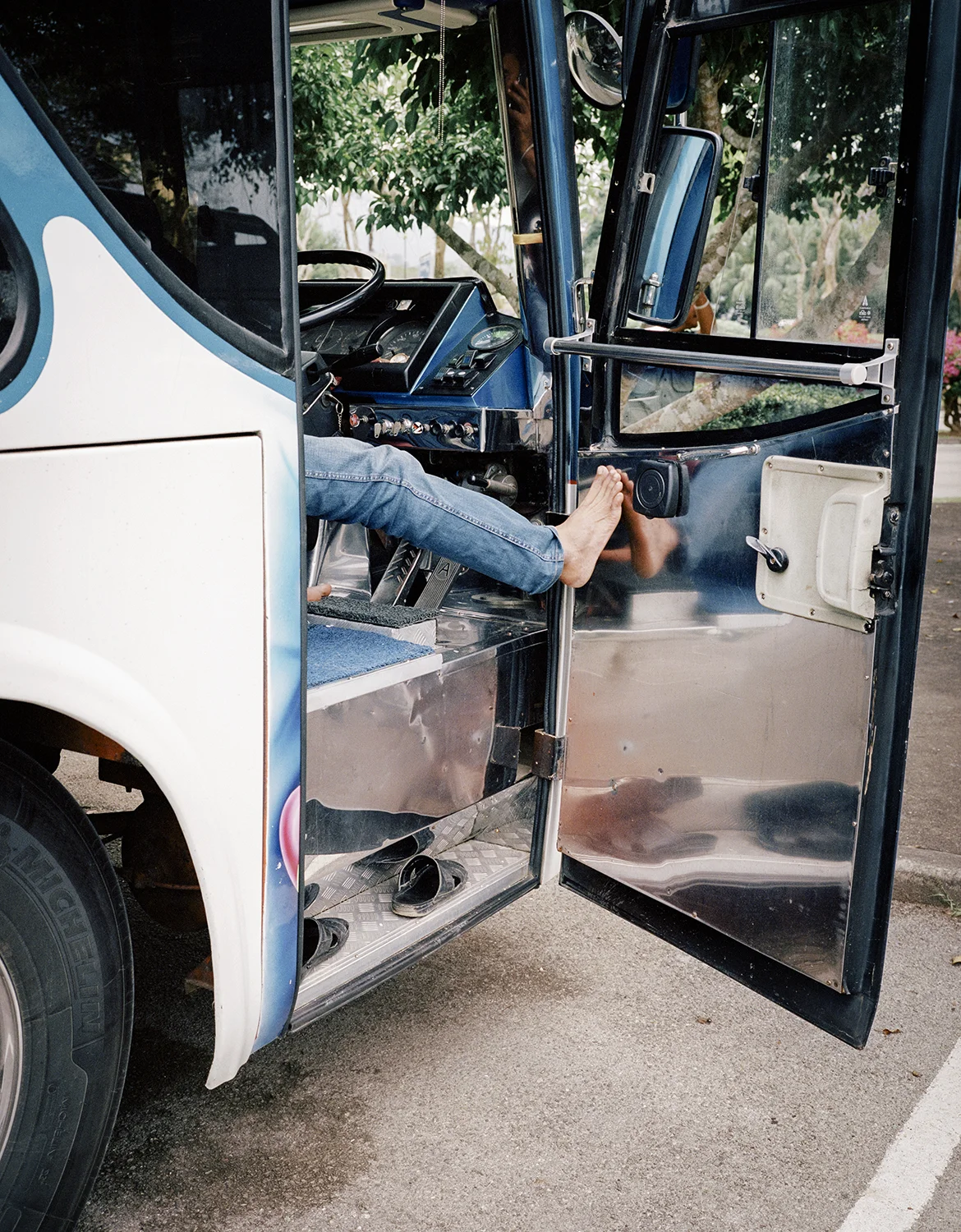 2017_THAILAND_BUSDRIVERFOOT.jpg