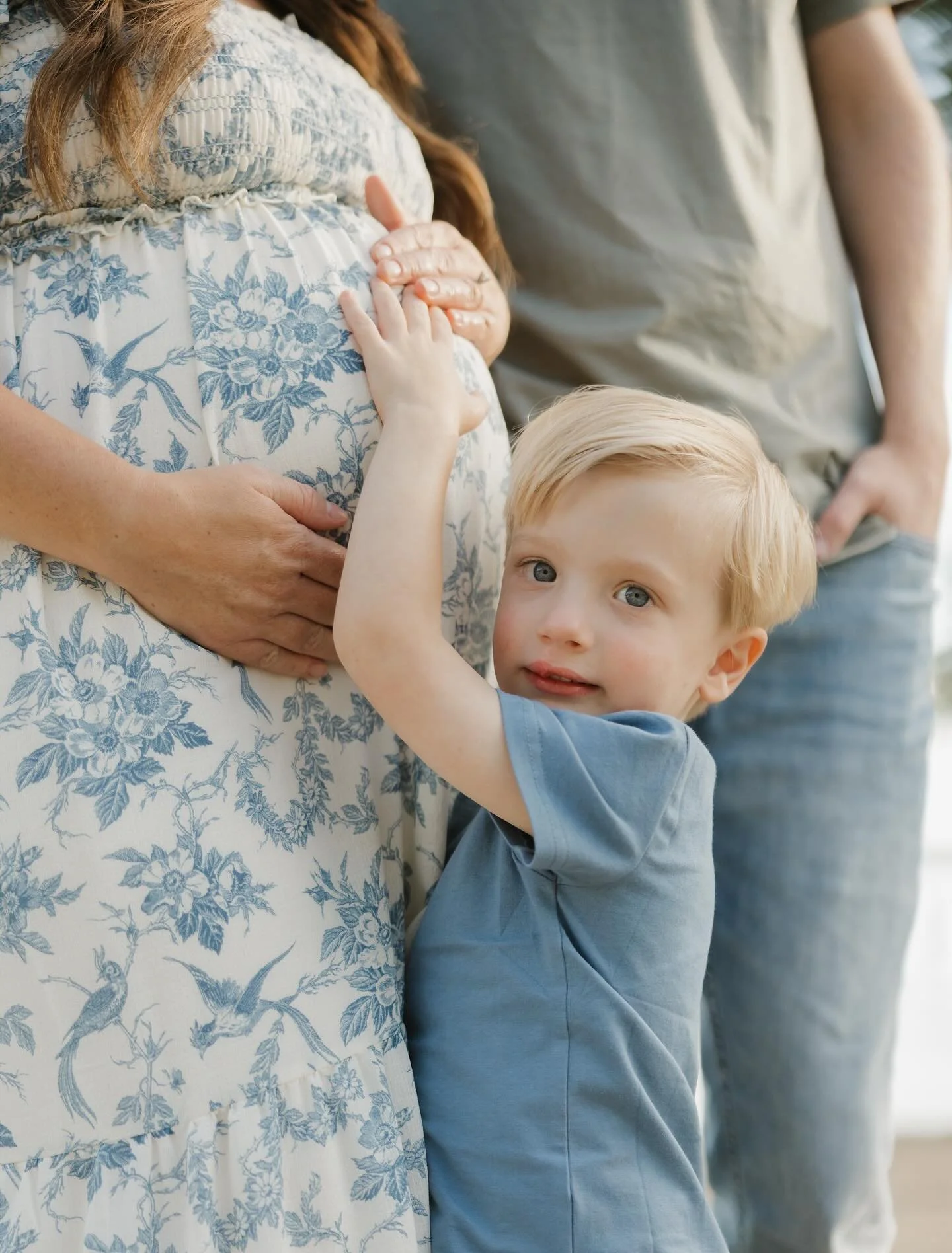 Maybe an unpopular opinion but I love love love this point in pregnancy when you&rsquo;re SO close to meeting a little person who will change your life forever. I got to witness beautiful mama @shynyque__ and Blake get married YEARS ago and have been