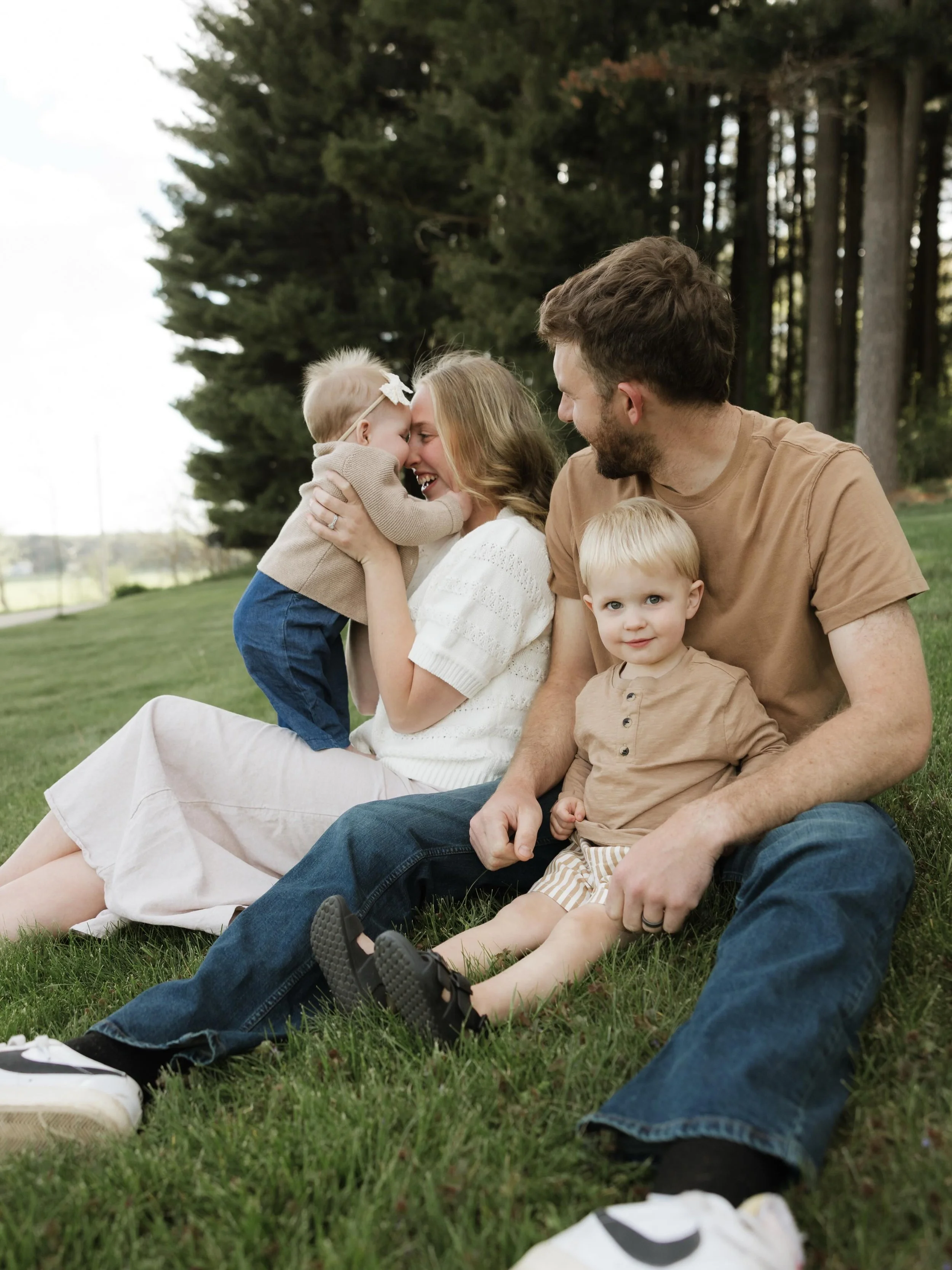The Lois family, photographed at home (aka the best place for a shoot)!!