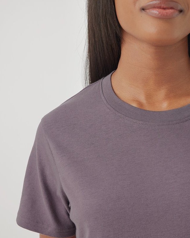 10 Comfy and Organic Cotton T-Shirts: Your Go-To Wardrobe Staple