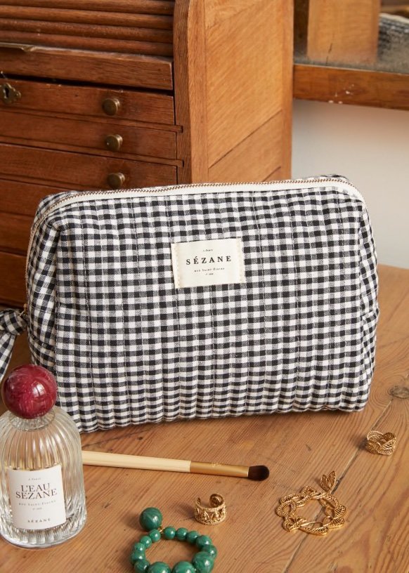 Sustainable Makeup Toiletry Bags