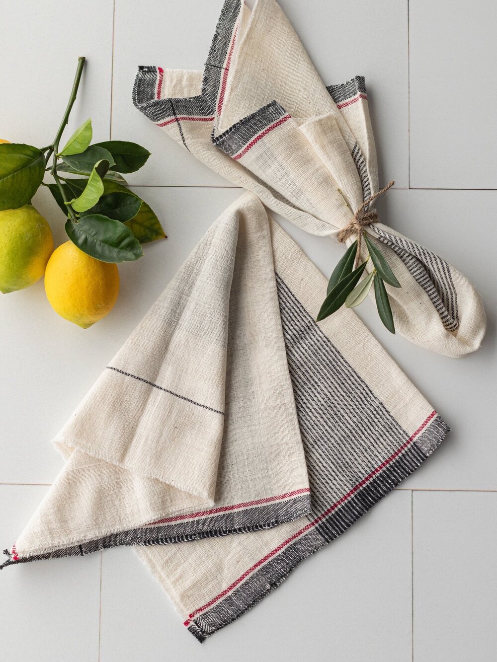 Sustainably Chic | Sustainable Fashion & Lifestyle Blog | The Best Sustainable Reusable Cloth Napkins | Shades of Green.jpg