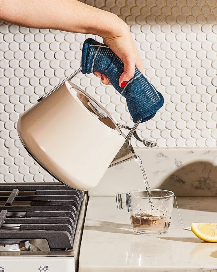 11 Non-Toxic Tea Kettle Brands For A Safe, Healthy Cuppa — Sustainably Chic