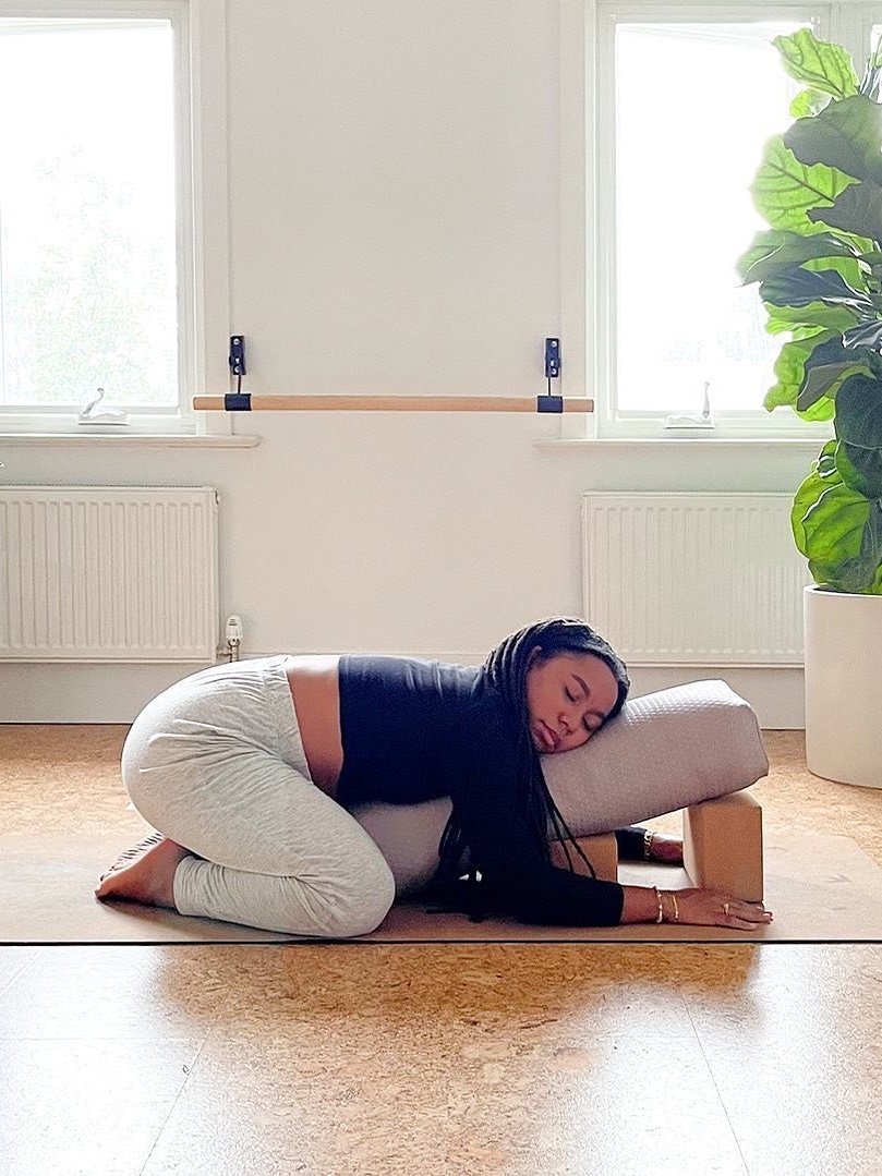 9 Sustainable Yoga Props To Bolster Your Environmentalism