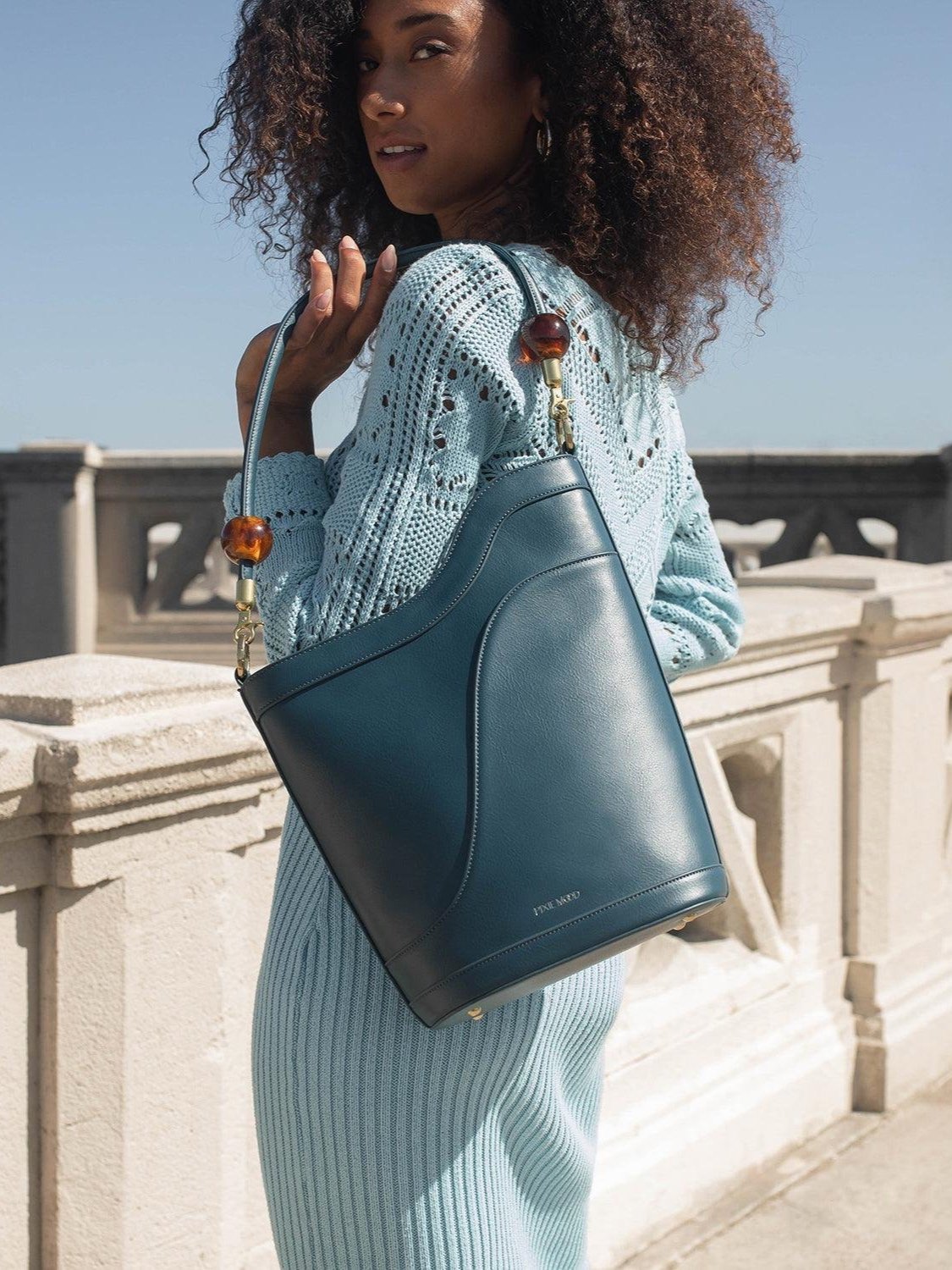 8 designer shopping bags for being eco-friendly and elegant at the store