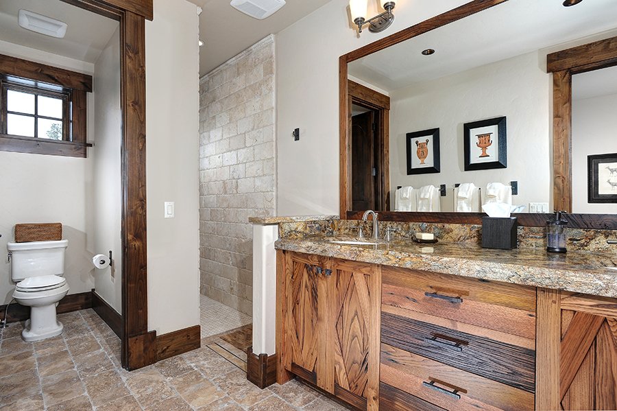 Breckenridge Custom Cabinetry for Bathroom by Kitchenscapes.jpg