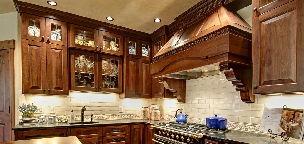 Dillon Old World Kitchen Design by Kitchenscapes.jpg