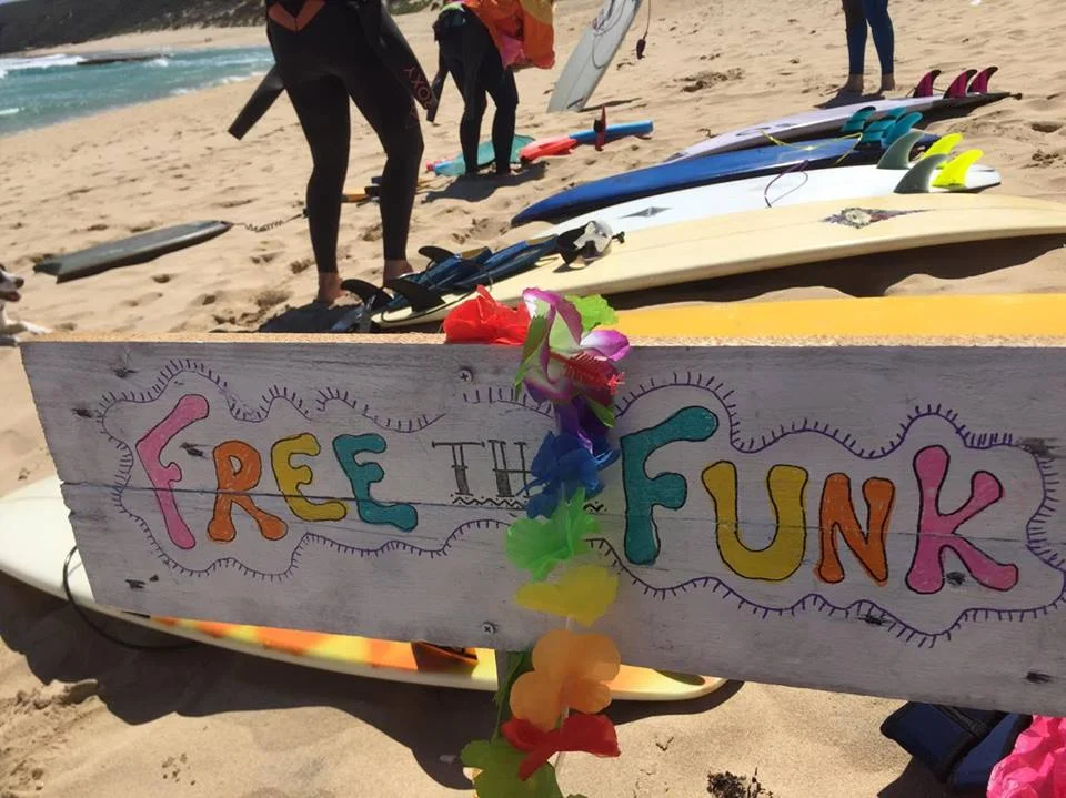 Free the Funk surf with Onewave community & Spread the froth