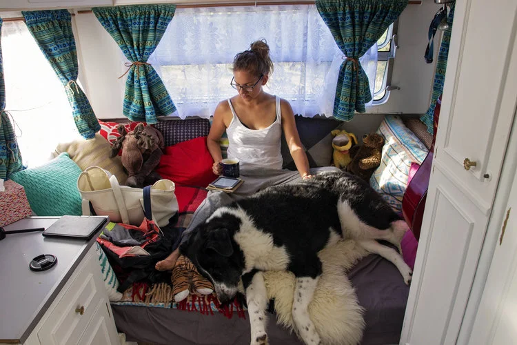 Black Pepper Abroad: Canadian Vanlifers exploring Australia