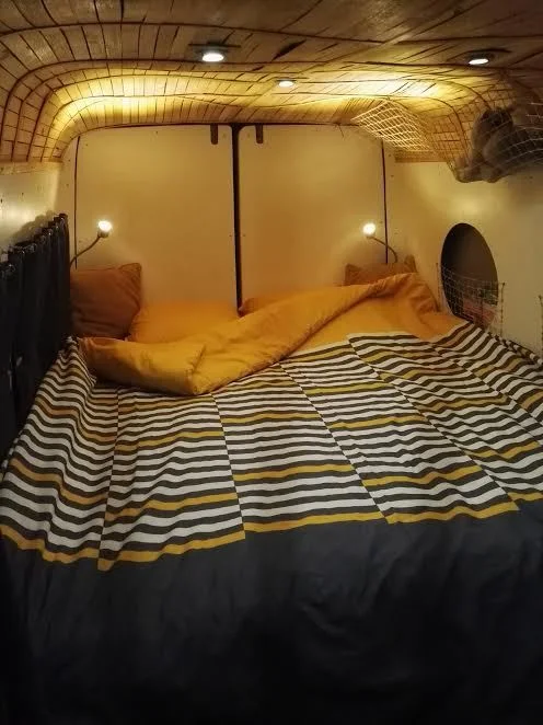 Bed.jpg