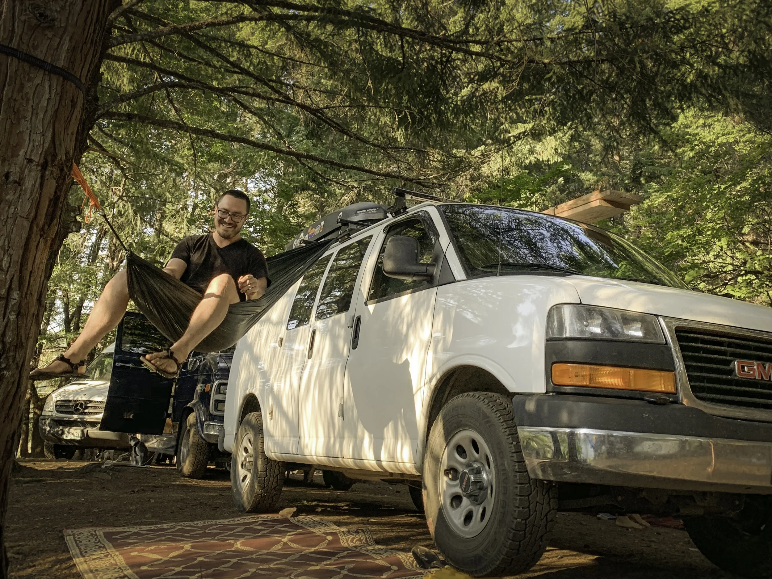 Chris relaxing in a sweet Van/Hammock set up Photo by: @Kelsidailey
