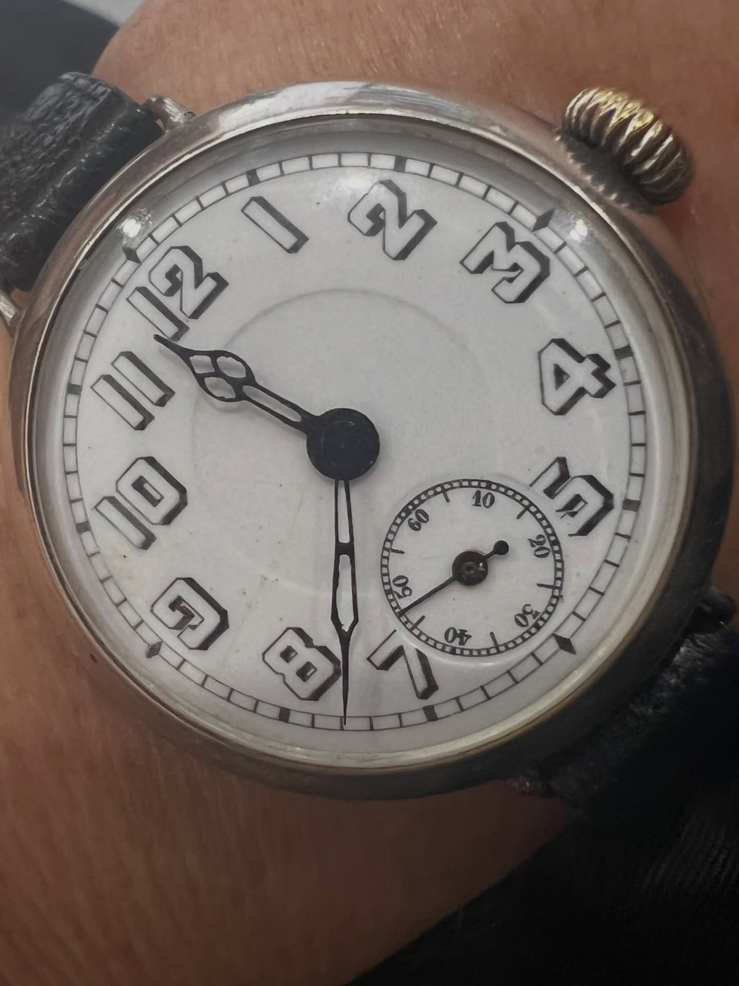 Clocks and watches&hellip; this year they mean a lot. The symbolism. The rhythm. ⏳

This one is from 1917 &mdash; given to me by J. D. Souther when he came to NZ to record my album It&rsquo;s My Sin.

We didn&rsquo;t record much&hellip; (Westy Gals) 