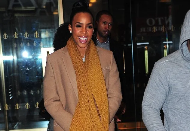 Welcoming Autumn Stylishly With Open Arms