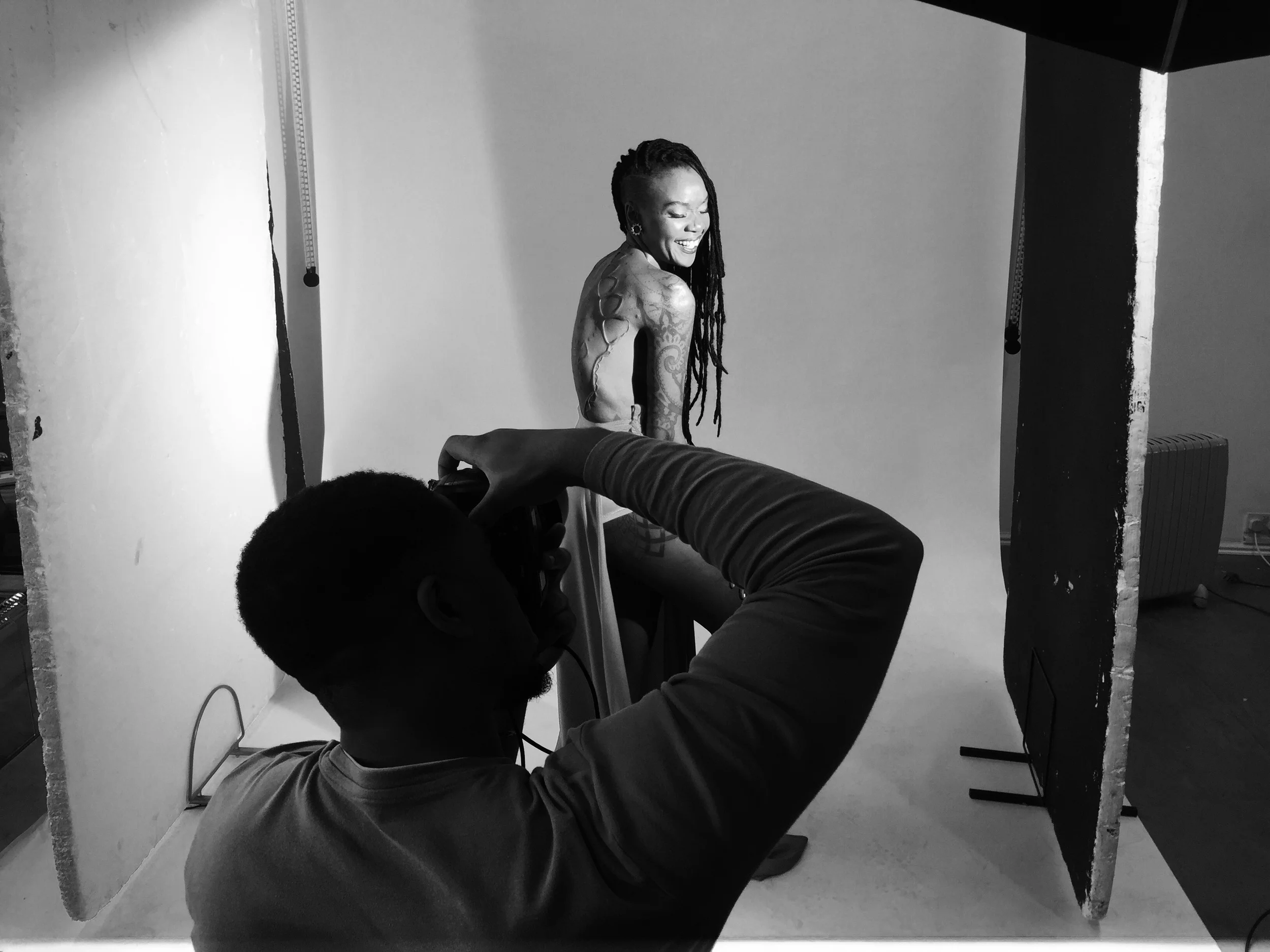 Editorial 1. Complete.