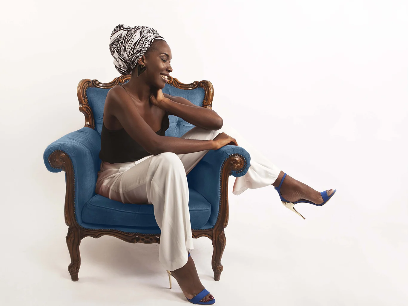 Rachel Kerr as Nina4.jpg