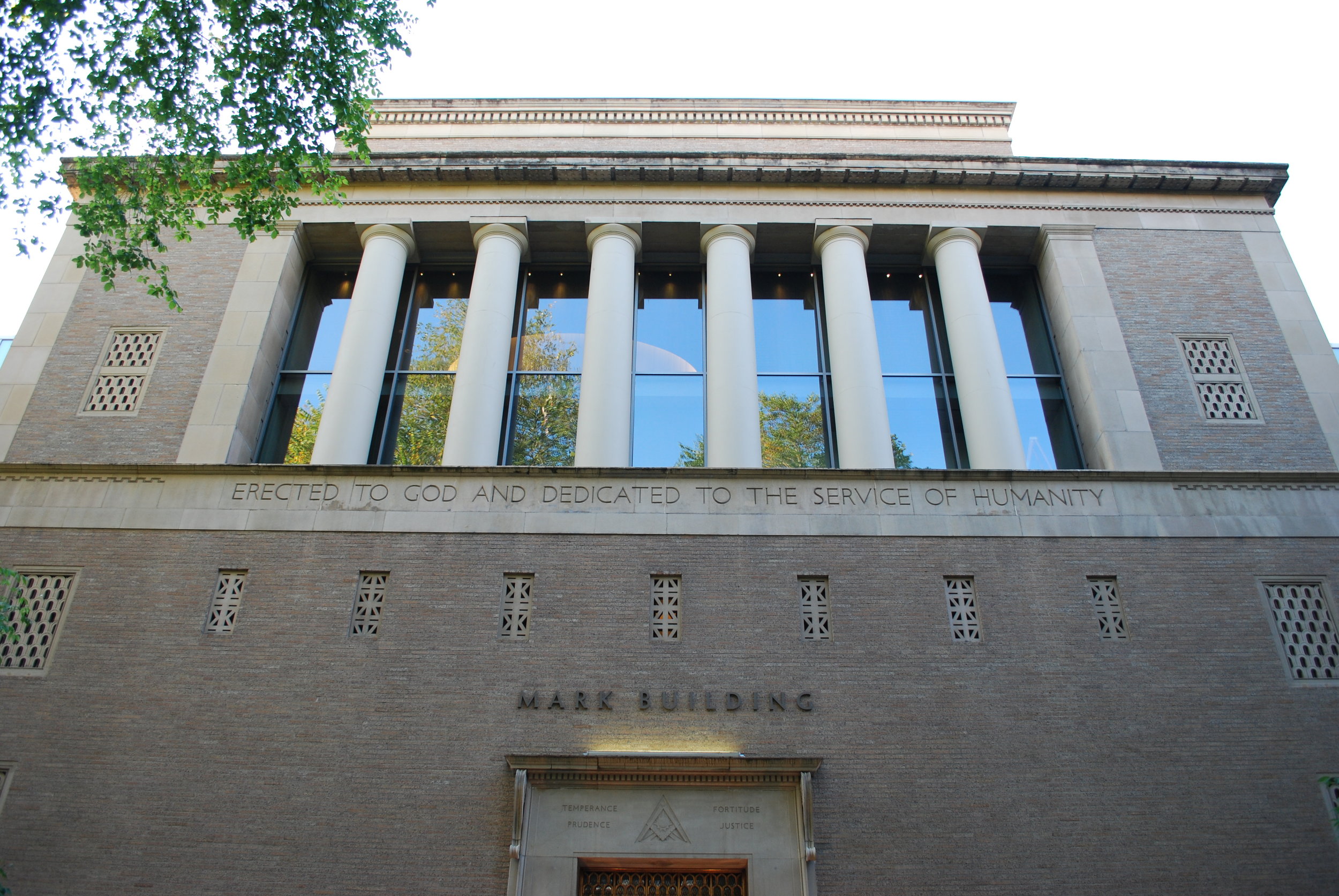 the mark building