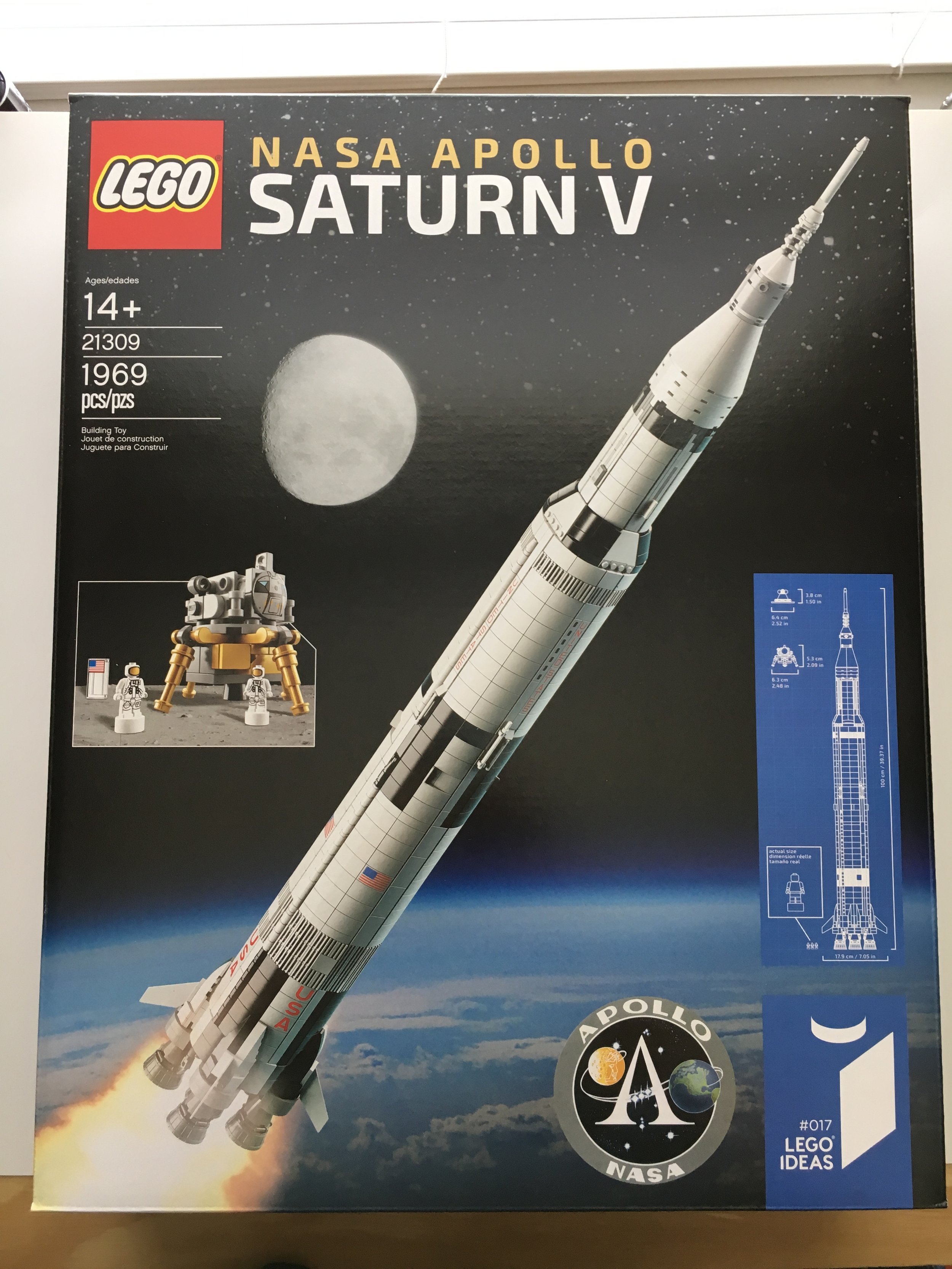Sealed Lego Ideas 21309 Nasa Apollo Saturn V Spacecraft Rocket Astronaut Retired 