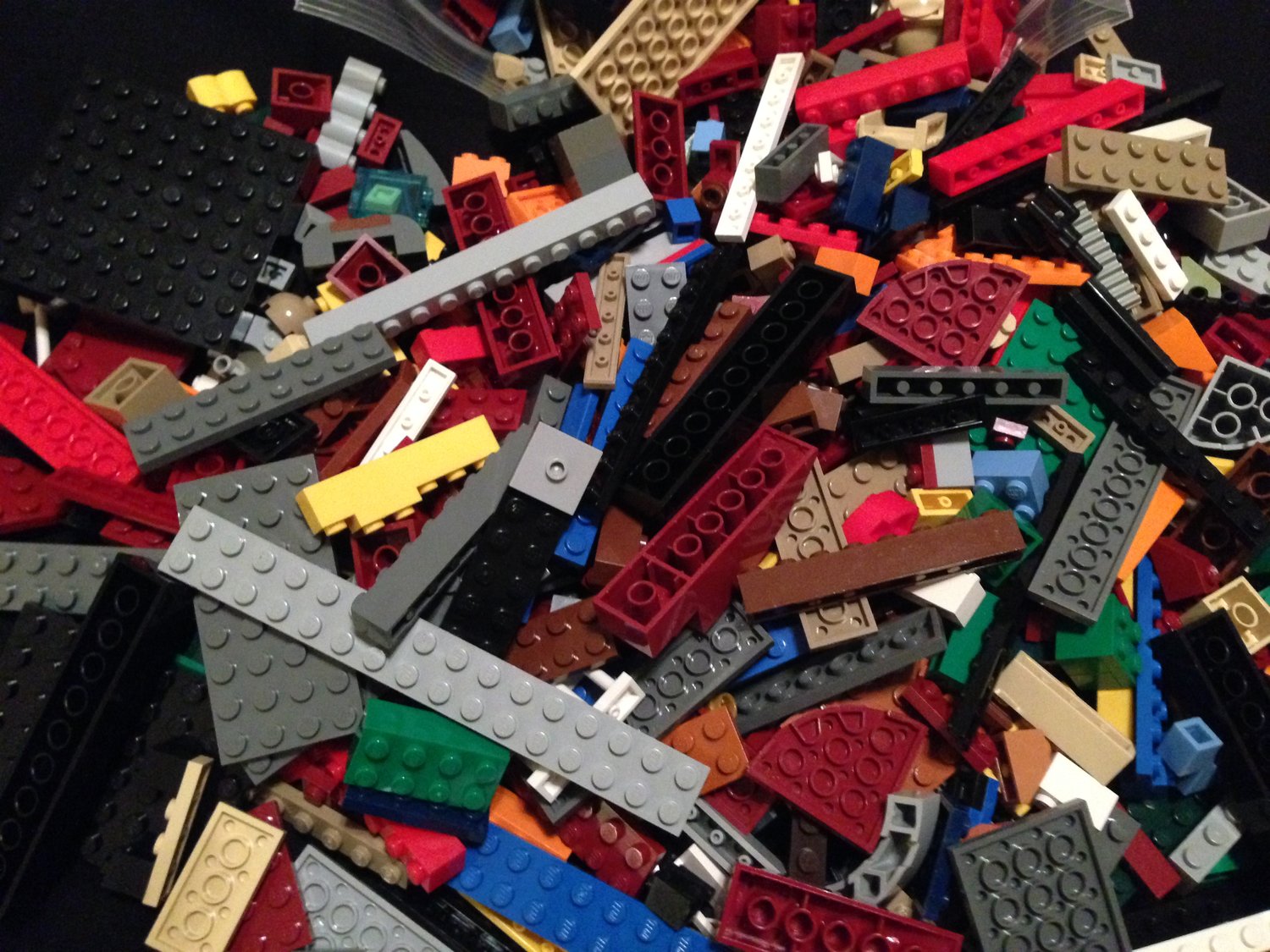 Breaking Down a Bulk LEGO Lot to Maximize Minifigure Profits - Community  LEGO Blogs - BRICKPICKER