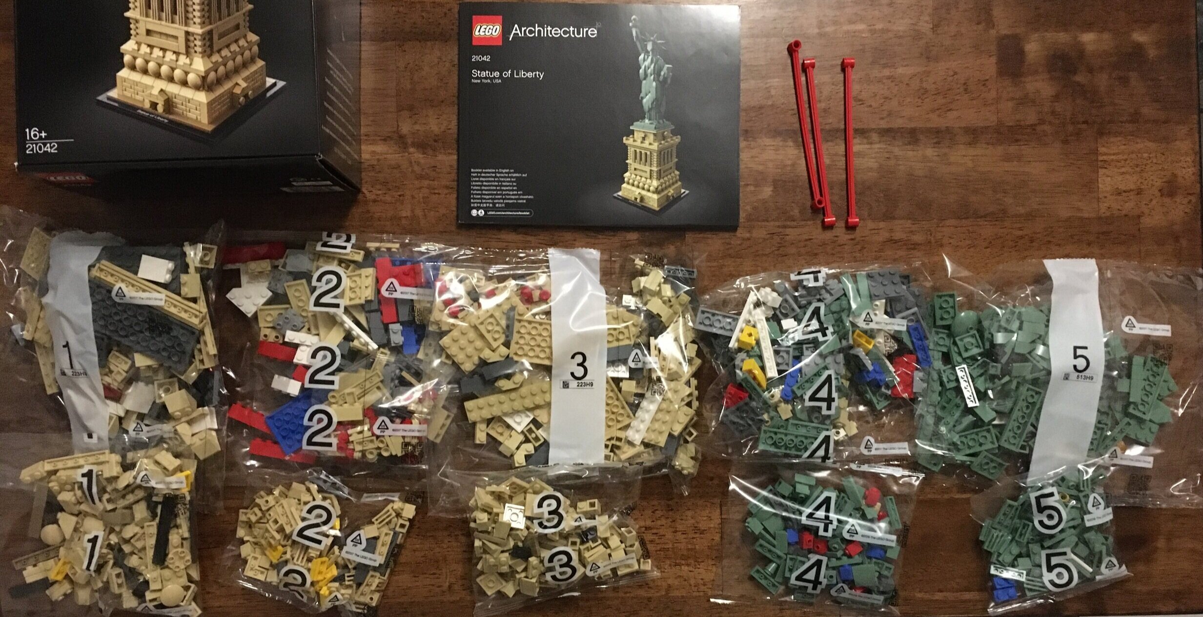 LEGO Architecture Statue of Liberty Set 21042