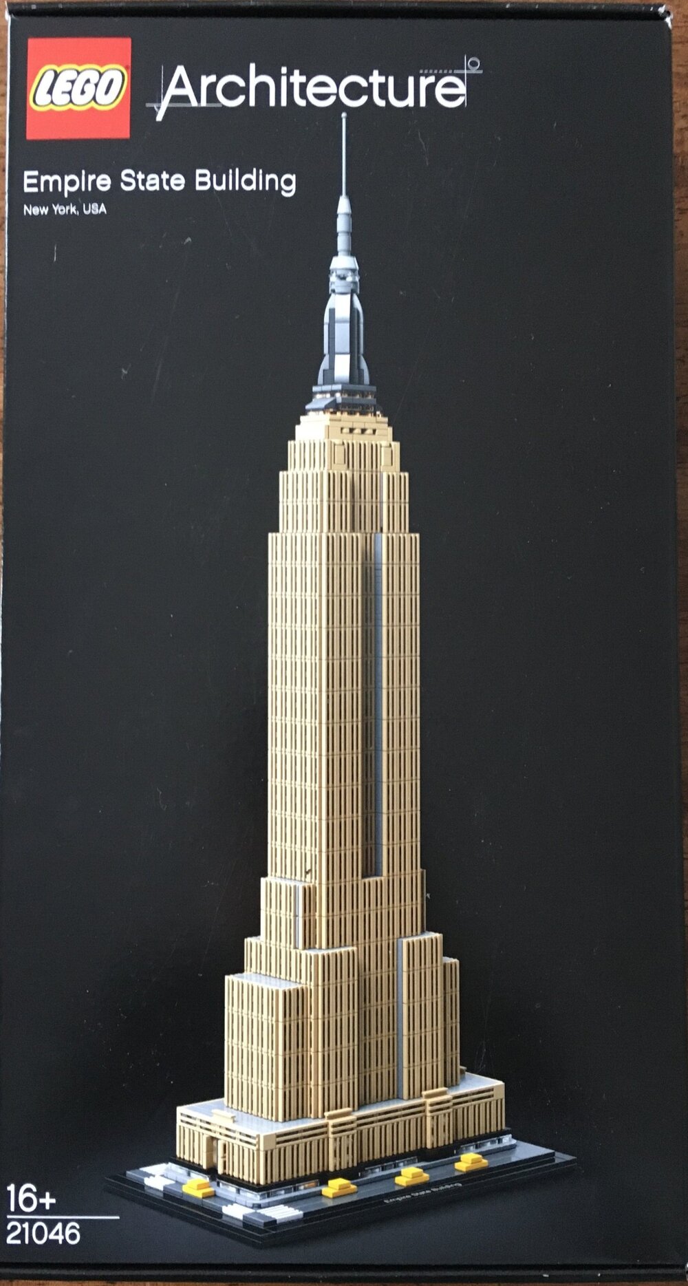 Vedholdende spejl Højttaler Set Review - #21046-1: Empire State Building - Architecture — Bricks for  Bricks