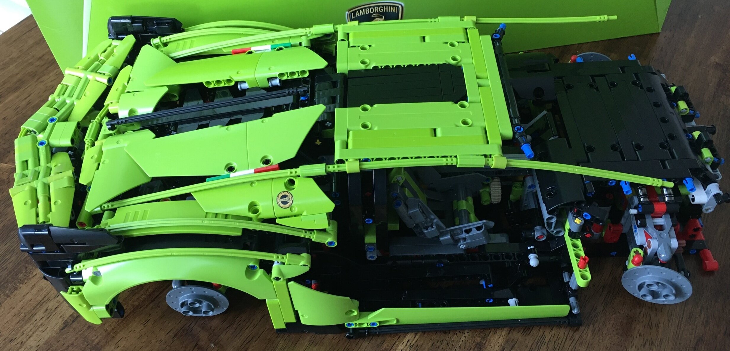 Set Review - #42115-1 - Lamborghini Sian FKP 37 - Technic — Bricks