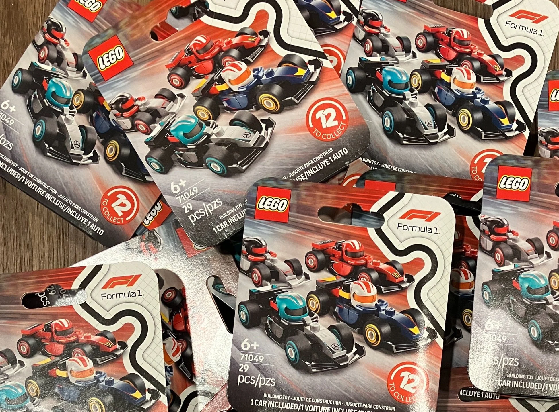 Set Review - #71049: F1® Collectible Race Cars - Collectible (not) Minifigures