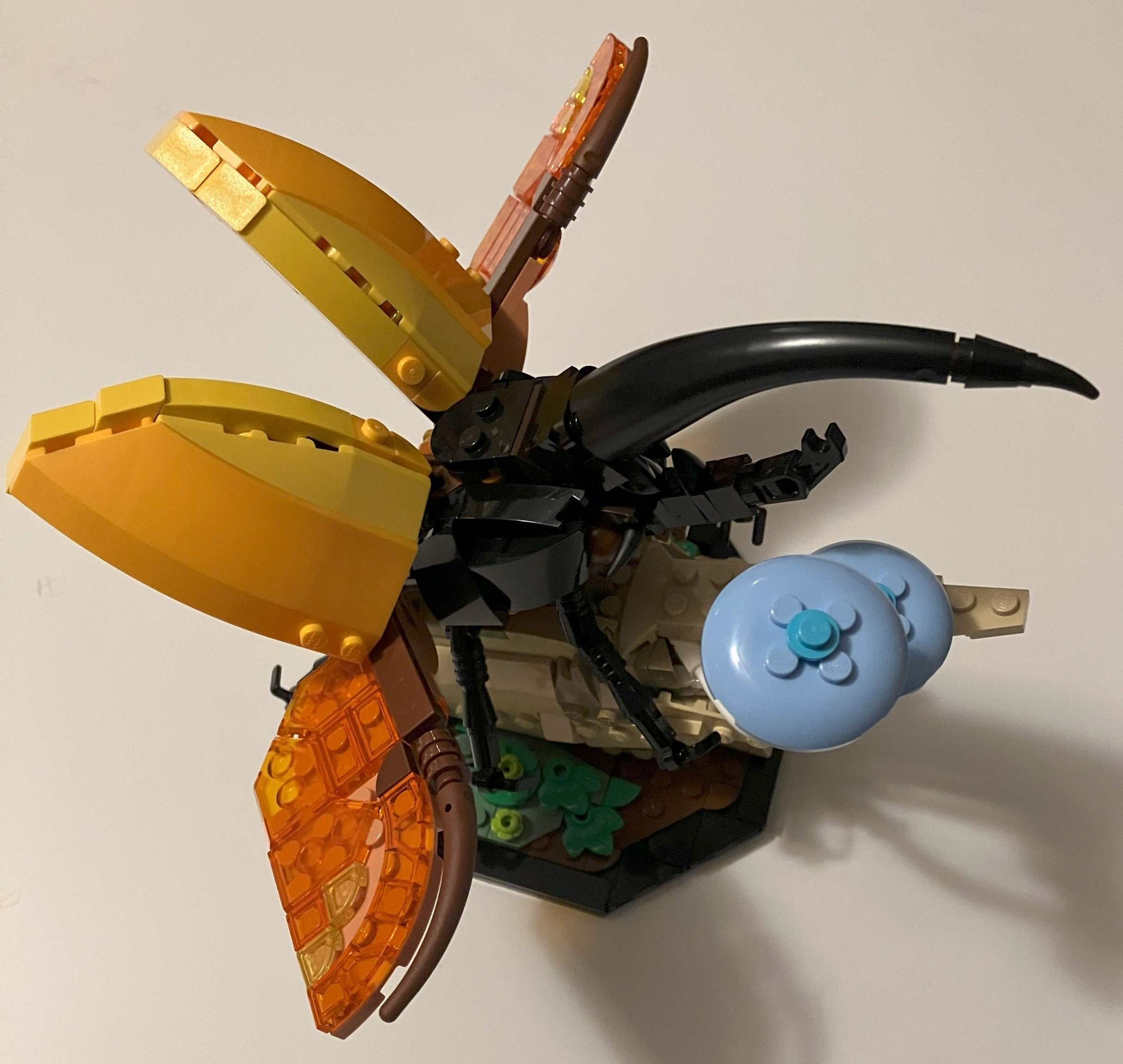 The Lego Insect Collection is a truly exceptional and stunning set,  meticulously crafted with incredible attention to detail! Lego Ideas # 50 :  r/lego_