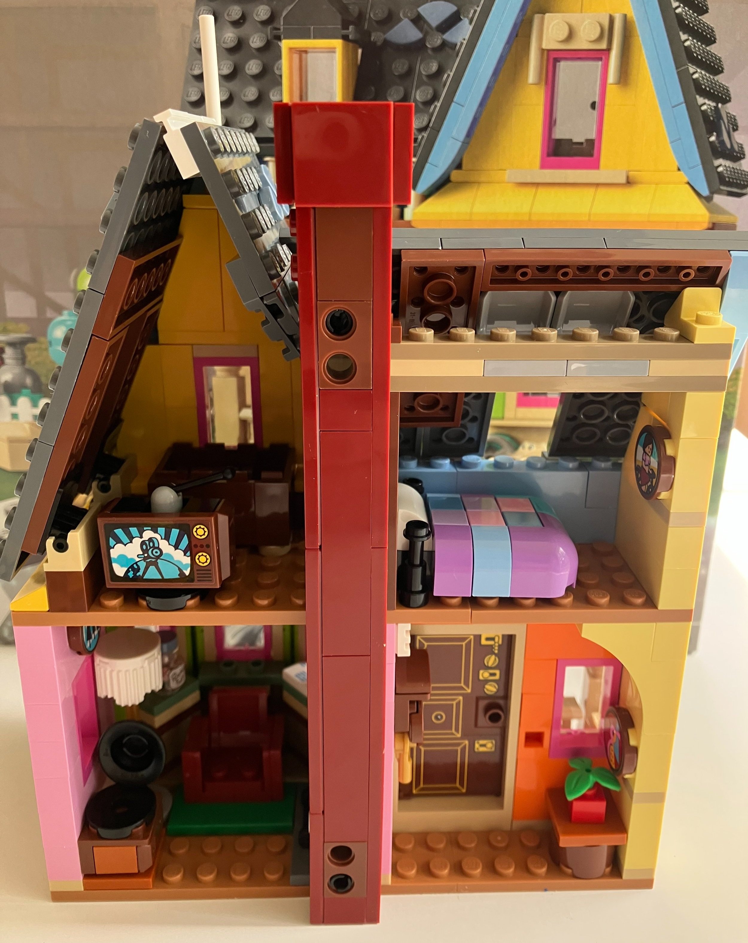 Set Review - #43217-1: Up House - Disney — Bricks for Bricks